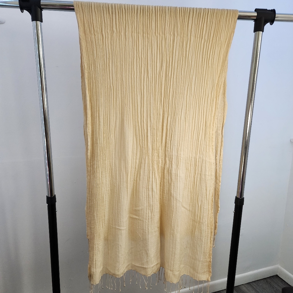 Cashmeres Cream Textured Scarf